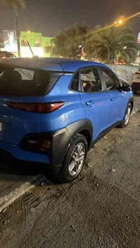 كونا 2020  مواصفات عاديه  تحكمات ستيرن شاشة اعطال مكينه 2000دوش رقم ار...