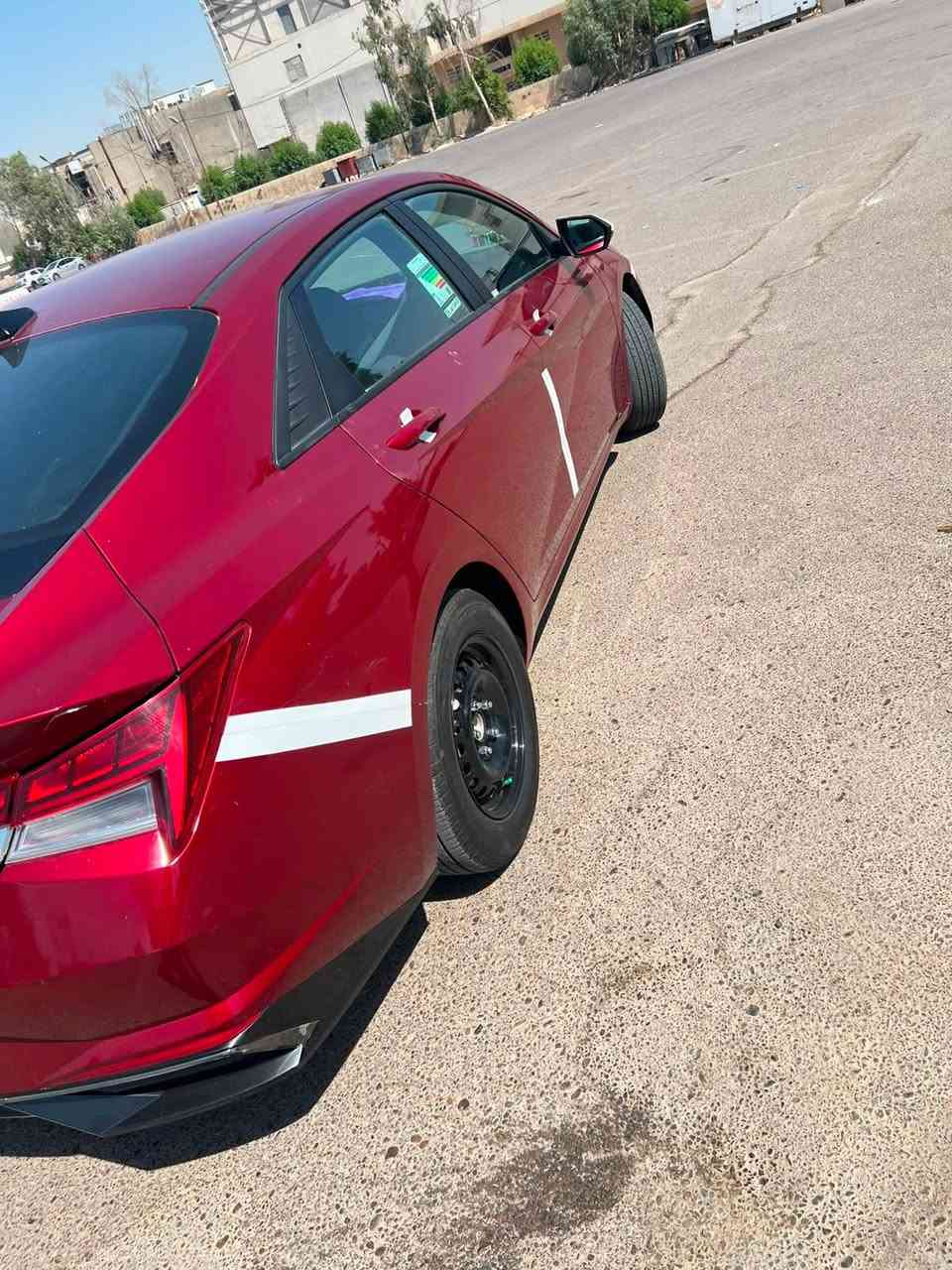 السلام عليكم من رخصت الادمن الالنترا هايبرد فئة BLUE محرك 1600cc مديل 2023 ماشية 70km الف وماشية بل ميل 43mi الف وارد امريكي حادثها بنيد مبدل وشبر من الجاملغ الامامي جهة السائق لا لغد لا شواصي ولا ايرباك مكينه وكير مكفولات وين ميعجبك افحص صدر امامي وخلفي جديد 

مواصفاتها :

رادار امامي
توقف ذاتي
حساسات خلفية
رادار جابني
قياده ذاتية
مثبت سرعه
شاشه كاربلي ايفون
واندرويد اوتو 
تبريد شاشه 
ليد امامي 
ليد خلفي مع المسطره الي بجنطه
تشغيل عن بعد 
بصمة ابواب
سايد بريك بصمة
اوتو هولد 
 
فقط من عدا الفتحة سقف
ومواصفات ال BLUE معروفه

سنوية بأسمي رقم بغداد مشروع وطني تحويل ثاني يوم السعر 140 وبيها مجال رقم الهاتف *********** وبي واتساب مكان السياره بغداد العامرية 

اخوان مكلف بنشر !!
شنكوص شنكوص
