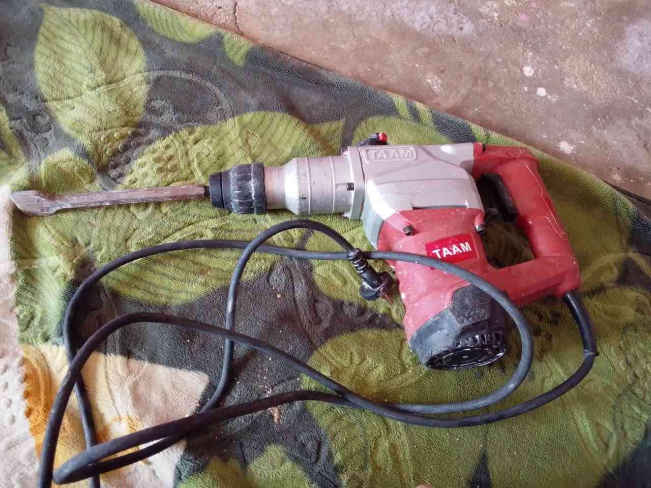 ‏‪***********‬‏
