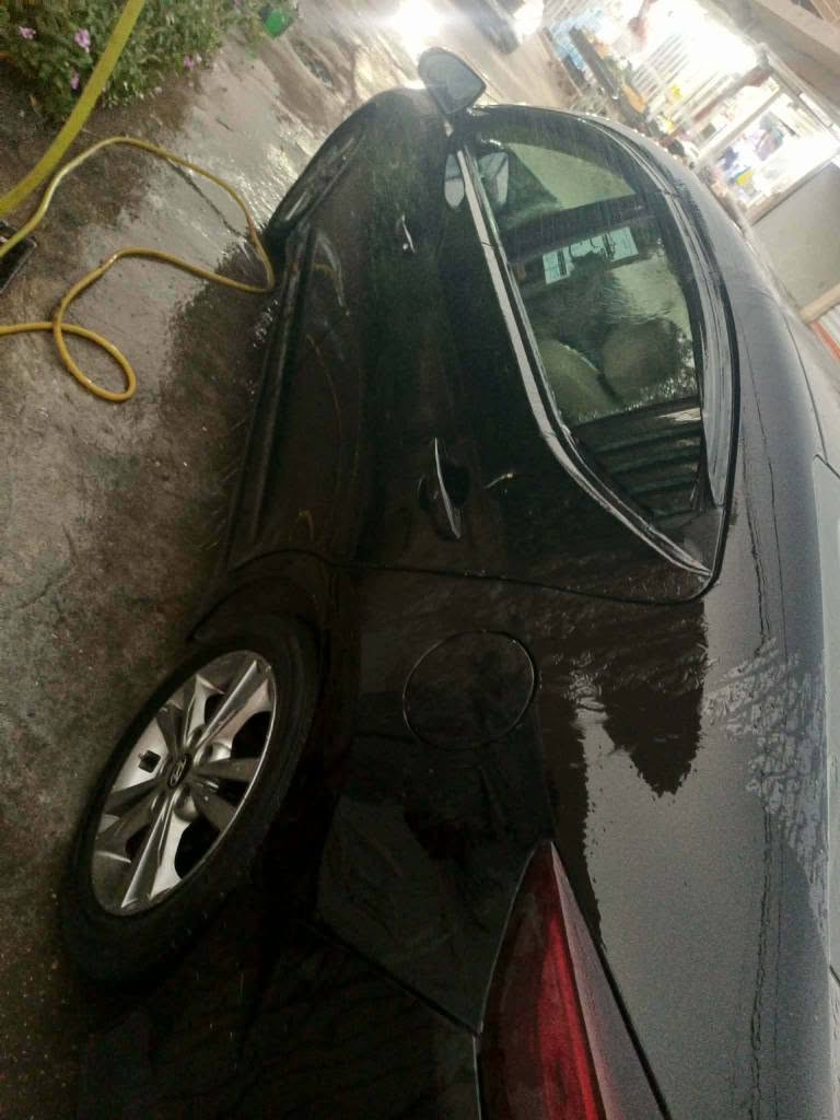 🚗 هيونداي النترا 2017 للبيع - بحالة ممتازة واستخدام شخصي 🚗
لأصحاب الذوق والباحثين عن النظافة والراحة، معروضة للبيع سيارة هيونداي النترا موديل 2017 (وارد أمريكي) بمواصفات مميزة وجاهزة للاستخدام فوراً.
📌 المواصفات العامة:
نوع السيارة: هيونداي النترا 2017.
اللون: أسود ملكي مميز ونظيف جداً.
المحرك: 1800 دوش (DOHC)، كفاءة عالية واقتصادي جداً في استهلاك الوقود.
الرقم: بغداد (السيارة بأسمي والتحويل مباشر).
الاستخدام: استخدام شخصي راقٍ وبقمة النظافة (جاهزة من كل النواحي).
🛠️ حالة السيارة:
الحادث: حادث خلفي بسيط جداً ومصلح بشكل ممتاز وبدون أي تأثير (السيارة على الفحص).
الدواخل والنظافة: السيارة بحالة ممتازة جداً، التبريد ثلج، والمكينة والجير والمقاعد كلها بحالة الوكالة.
📞 للتواصل والاستفسار:
مكان التواجد: [ديالى الخالص جديدة الشط]
السعر: [112$] أو (للاستفسار عن السعر يرجى المراسلة على الخاص أو الاتصال).
رقم الهاتف: [***********]
ملاحظة: السيارة جاهزة ومكفولة من النواقص، شغل واطلع. الشراي الجاد يتفضل وبخدمته. المقدادية, ديالى
