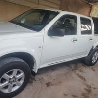 بيكب؛ شوفرليت لوف ٢٠٠٤ جديده بمعنى  الكلمه للبيع مرقمه ديالي جديد انكل...