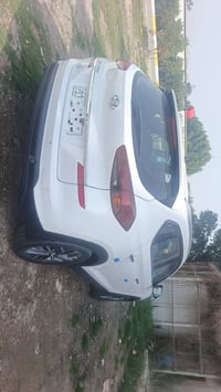 توسان موديل ١٩ رقم بغداد باسمي مكفولة من الصبغ وبارد فول مواصفات عدا ب...