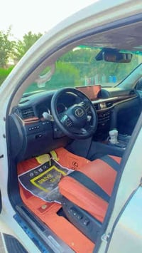 للبيع موديل 2017 السياره جديده جداً  سونار مرفق وياها  شويه بيها بارد ...