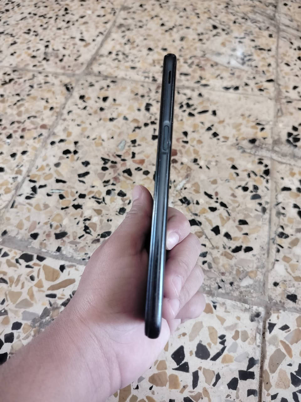 سلام عليكم جهاز g6 نضيف مال بيت عيب بصمه ماتشتغل وبي سواد مامثر عل شاشه ذاكره 32 سعره 30بي مجال بسيط رقم الموبايل ***********
