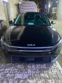 كيه كي فور موديل 25  سعر 157  رقم  مفحوصه سياره بل مرور رقم هاتف 07721...