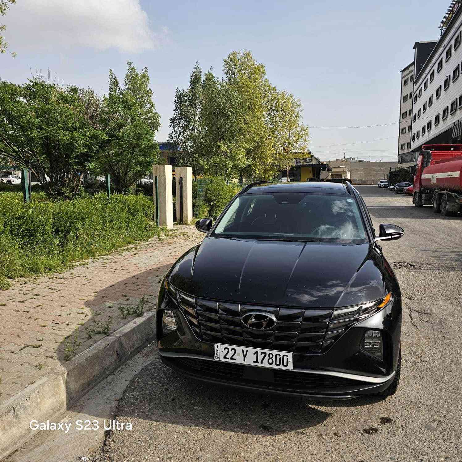 هۆندای تۆکسۆن ٢٠٢٤ ئەمریکی 
قەپات مواسەفات 
بەس بۆنیت سبوخە بێ ناو گرتن 
***********
بەس ئێڕباکی سوکان تەقیوە 
سحری  ١٨٥ مەحامەلە أربيل, العراق
