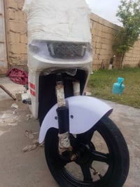 دراجه شحن للبيع مامستخدمه هواي شهر ونص فقط وكلهه شغاله وجديده السعر 25...