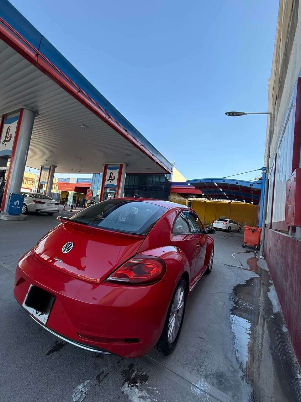 بيتلي موديل 2017 مةكينة 1.8 توربو مةرغوب
  فول فولة تةنها پانورامة نية   
100 مايل روشتية 
بةسمة 
شاشه گةورة 
گوشين جلد 
گوشين هيتةر 
كار پلةي  
ناو سور  
دةبل جةكمةجة   
سيارةكة زور خاوينةو بي مةسروفة. 
تةنها جاملخي پشتي سبوغة پيشي كةپسة 
ارباگي نةتةقية 
يةك دوو تةعديلي بجوكي هةية..  
نرخي سيارة 119 وةرةقة معامةلةيةكي زور كةم
 12 وةرةقة خرامةي لة سةرة باش معمامةلة دةيگةرينمةوة …..ژمارة موبايل 
واتس اپ…  7️⃣5️⃣0️⃣2️⃣2️⃣0️⃣2️⃣8️⃣0️⃣8️⃣
كورةك… 7️⃣5️⃣0️⃣4️⃣2️⃣0️⃣0️⃣8️⃣0️⃣8️⃣ أربيل, العراق
