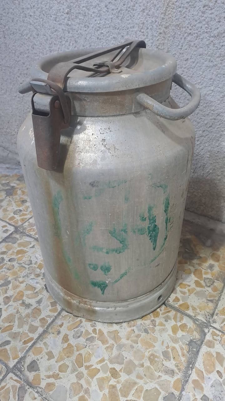 سطل حليب فافون ياخذ ٢٥ لتر مصنوع سنة ١٩٧٩


**إذا كنت صاحب هذا الإعلان وتريد حذفه لأي سبب، رجاءا أرسل رسالة إلى الدعم الفني**