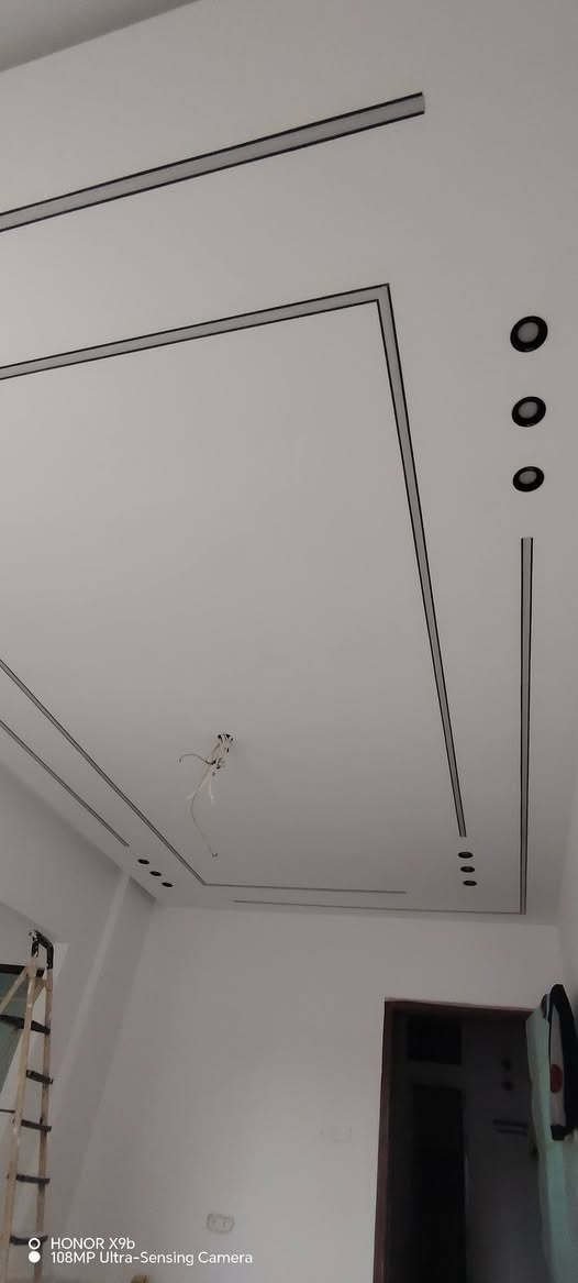 ياس الديواني
فني كهربائي ♡♡***********
حب واتقان العمل من اوليات العمل.... 
نقدم لكم دكيورات الاضاءة المخفية الخاصة بالديكورات الجبس
خدمة التركيب والتوصيلات الخاصة بالكهرباء
كشف وصيانة جميع مشاكل الداخلية والخارجية
تركيب جميع انواع الثريات والمصابيح والسبوت لايت 
بنايات محلات تجارية منازل

للاستفسار
***********
***********
ياس الكهربائي
