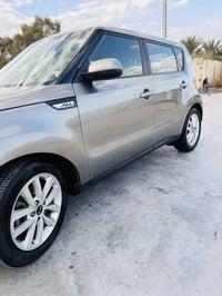 كيةصول موديل 2018 سيارة كاملة ما بيهة اي نقص رقم وسنوية جديد رقم اربيل...