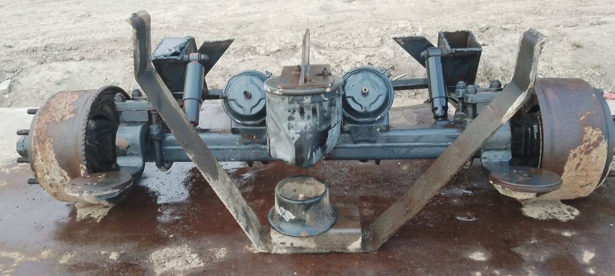 السلام عليكم البيع دنكير 13تك تاير سعر 6ورقه مكان بابل الكفل رقم الهاتف***********
