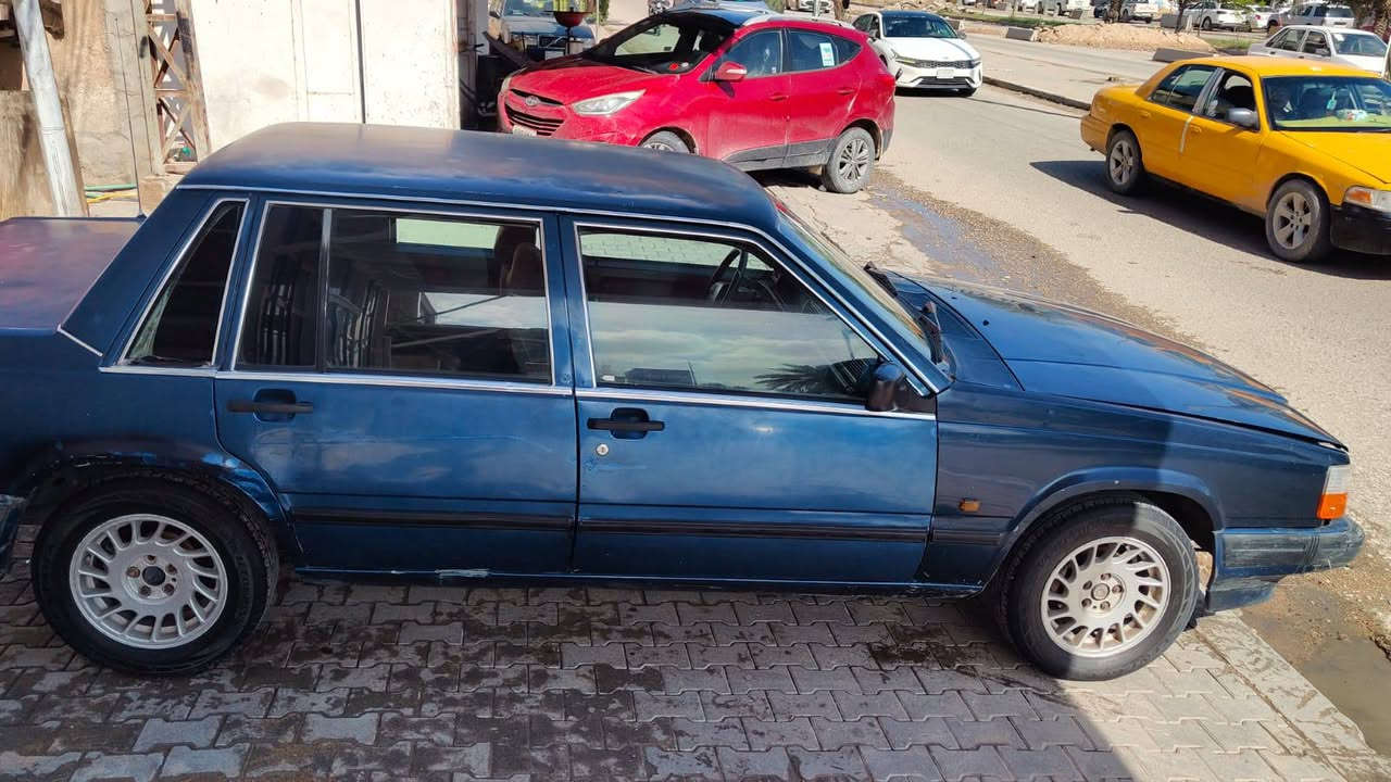 النجف شارع المطار
السلام عليكم
للبيع سيارة فالفو مديل 90 رقم نجف سنوية لل27
تبريد عوزة غاز كلة شغال كير محرك نضاف كابريتة گير اوتماتيك السعر 35وبيهة مجال
 الاستفسار*********** وتساب
