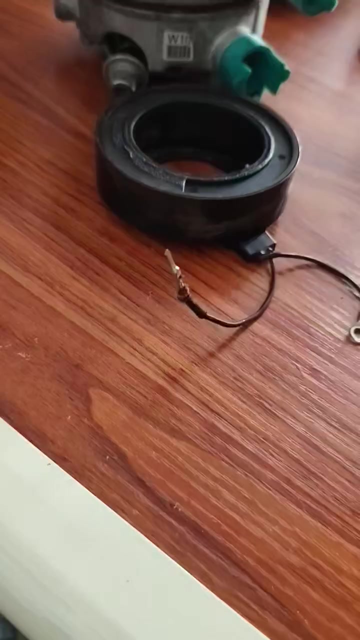 ✨عباس المالكي لصيانة تبريد السيارات✨
📌استغل الفرصه 🔥🔥🔥🔥🔥🔥🔥🔥🔥بداية الصيف 

تريد تبريد فوول❄️وتصليح بضمان مرلنه للورشه ولتتردد اسعارنا مناسبه👌🏻جميع اعملنا بالغاز الفرنسي الاصلي✅ والادوات الاصليه مع الضمان موسم كامل💪🏻
يتوفر الغاز بنوعين R134/yf1234🇫🇷
فتح دشبول انواع السيارات مع ضمان استرجاعه على وضع الشركه
للاستفسار:
📞***********
📞***********
او زيارتنا في الورشة (بغداد/الامين/شارع محطة الوقود)📍
الموقع على خرائط گوگل:
‏ https://maps.app.goo.gl/UBsUAZZsYmiigR299?g_st=ic
الموقع على برنامج الويز:
‏ https://waze.com/ul/hsvztsb6ez
