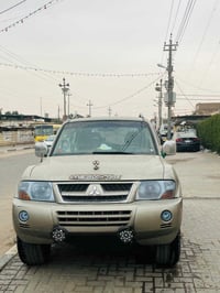 باجيرو سبورت • مكينة ٣٠٠٠ • فور ويل