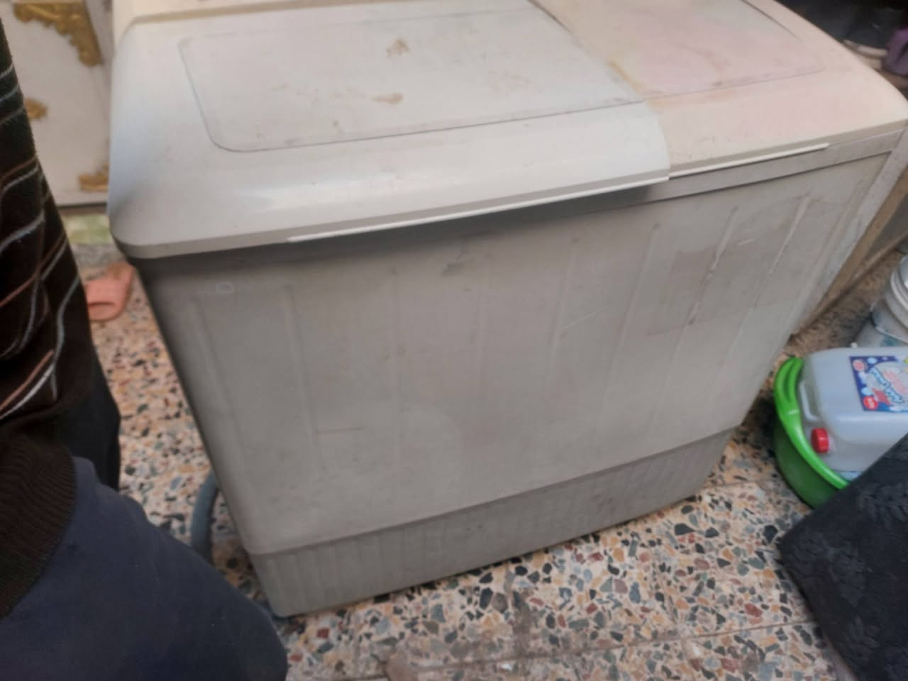 ثلاجه البيع  مكان بغداد مدينه الصدر سعر 125  بي مجال اتصال  على رقم الابتوب دراسه ٥٥ الف   بدون غراض
وغساله شغاله بس نشاف ميشتغل ٤٥ الف 
مكان بغداد مدينه الصدر 
 بي واتساب ***********
