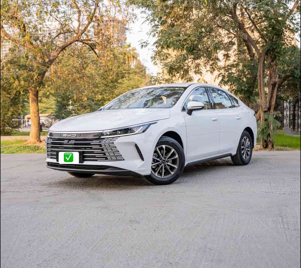 — وصلت BYD الجديده Destroyer 05 DM-i 2025
✅🌲✅ د.ع 18.250.000✅🌲✅ 

🔋هايبرد ( DM-i) يجمع بين الأداء والكفاءة 
⚡️مدى كهربائي يصل حتى 55 كم بالشحنة الواحده 
🛣️مدى كُلي طويل يجمع بين البنزين والكهرباء 
🖥️ شاشة ذكية قلابة + عدادات رقميه بالكامل
💺 مقاعد مريحة ومساحات رحبة بتصميم عصري 
🚨نظام لمساعدة السائق بأحدث تقنيات الأمان 

 — فول مواصفات 
🔸 حساس خلفي 
🔸 بصمة وتشغيل عن بعد  + كارت تشغيل
🔸 بصمة ابواب
🔸 شاشة وسطية قلاب
🔸 مثبت سرعة + تحكمات ستيرن
🔸 لد امامي خلفي
🔸 داخل جلد ابيض
🔸 تبريد قطعتين
🔸 ويل كب حجم ١٦

🚀سيارة أنيقه ، اقتصاديه  ، وذكية … خيارك المثالي لعام 2025 

📍🔹 بغداد – الكريعات 

📞 للاستفسار:
***********__ ‭0770 459 8642‬_ ‭0781 777 6554‬
