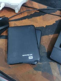 هارد حجم تيرا توصيل يواسبي usb3 السريع حالته نضيف جدا السعر ٥٠ الف نها...