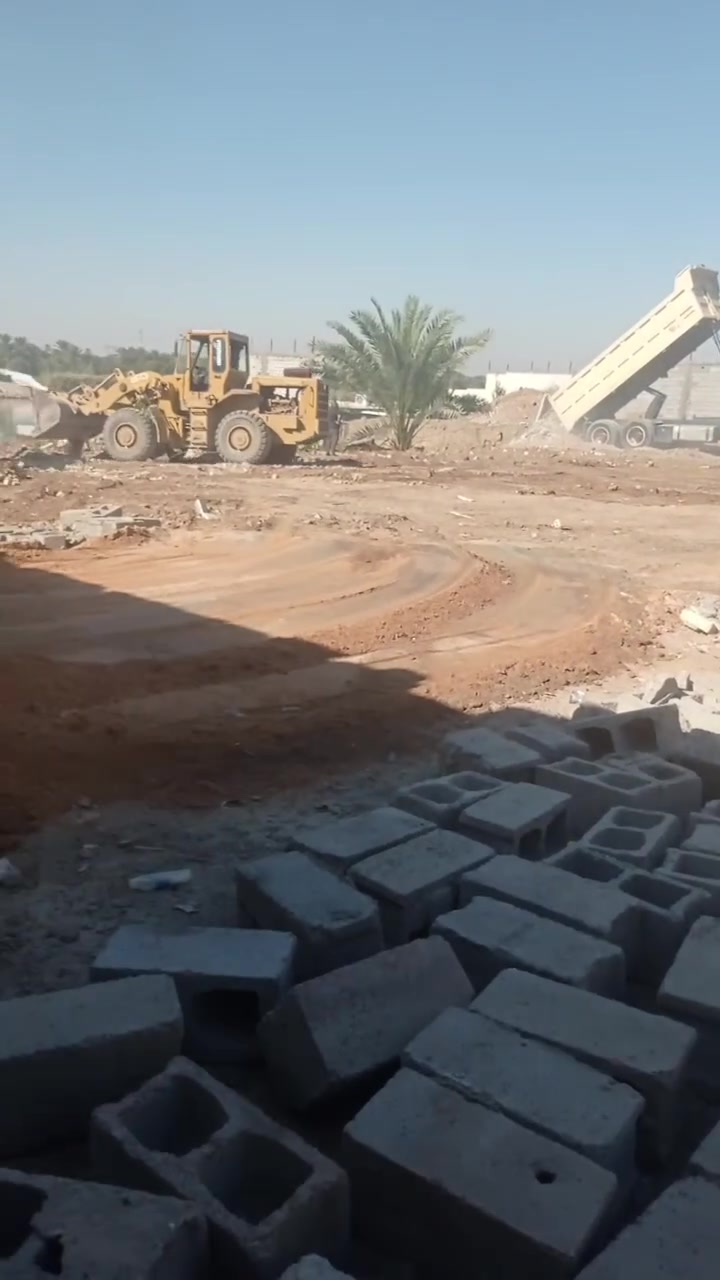 تم بعون الله مباشره العمل موقع العمل راشديه سعر متر هيكل فقط 250 الف بغداد فقط شغل حسب التفاق 
***********
