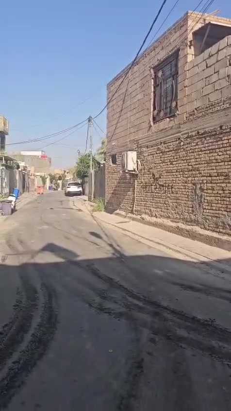 ياالله بيت مساحه120مترطابو زراعي سند 25 
يحتوي على غرف نوم 2وستقبال ومطبخ وصحيات داخليه وخارجيه العنوان طوريج حي الجمعيه شارع اصحاب الكساء 
معروض لدى مكتب بيروت للعقار الكائن في طوريج حي الجمعيه 
لاستفسار ***********++***********
