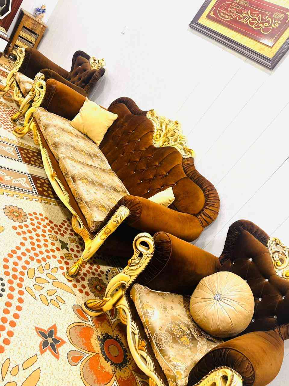 سلام عليكم طخم تركي جديد جدأ استعمال قليل يتكون من 4 كراسي + 2 قنفات + طبله
للإستفسار ***********
عنواني ميسان حي المعلمين القديم
