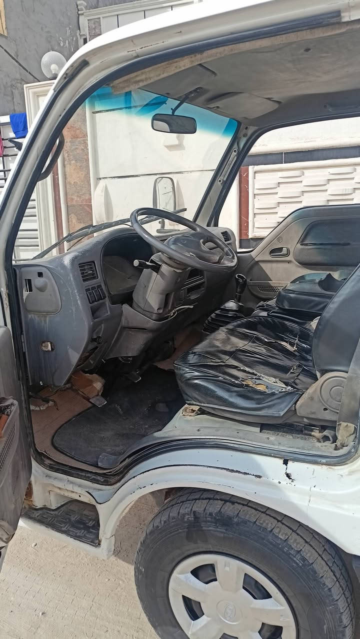 سلام عليكم كيه فونتيره مديل السياره 97 رقم بغداد سنويه 27 مصبوغه جماليه مكفوله من الضربه سعر السياره ب 43 وبيه مجال العنوان كربلاء التصال ع ***********رقم
