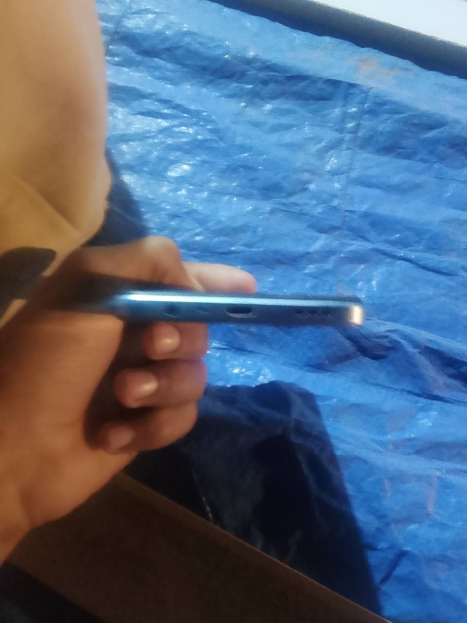 سلام عليكم مبايل للبيع بس شاشه مكسوره قيم واخد مكاني بغداد حي الجهاد


**إذا كنت صاحب هذا الإعلان وتريد حذفه لأي سبب، رجاءا أرسل رسالة إلى الدعم الفني**