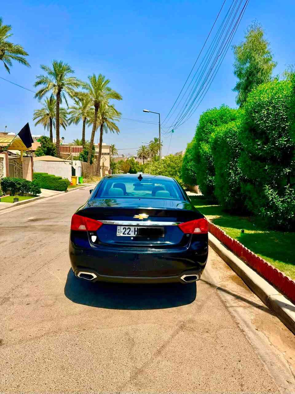 السلام عليكم عندي امبالا موديل2019 للبيع السياره فول عدا الفتحه وهاي موصفاتها 
* ويالة ألمنيوم 18 إنج.اسود 
* تشغيل عن بُعد (Remote Start).
* شاشة لمس 8 إنج.
* دعم Apple CarPlay و Android Auto.
* بلوتوث.
* اناره محيطيه داخل السياره
* نضام الترحيب 
* هاند بريك دكمة كهربائي.
* تبريد منفصل وقطعتين تبريد.
* الكشنات جلد.
* خمس بصمات الابواب والجنطة.
* كشن السائق والبصفة كهرباء.
* محرك 6 سلندر 3.6.
ماشيه 125 ميل 
صدر امامي وخلفي جديد 
تخم تاير جديد 
كامره خلفيه
حساسات 
مري كهرباء 
اشاير بلمري 
* السيارة صفر مسج.
* جاهزة على اخر حباية.
ملاحظة سيارة بدون دواخل لغود وبدون شواصي بدون إرباك بيها سونار جديد مرافقه مع منشور وصوره حادث أمريكي هم حادثه طخطخ 
* السيارة حلوة وجديدة.
* ورقمها  أربيل دوالي جديد هزه جديد 
شرط تحويل أو وكالة 
* مكان سياره بغداد السيديه 
سعرها جدا مناسب 100 وبيها مجال بصيط 
لاستفسار اتصال ***********

