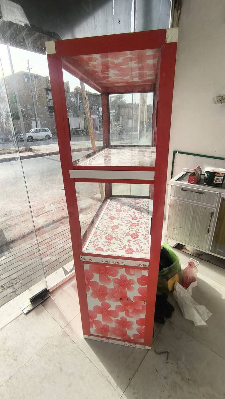 ميز للبيع سعره ٦٠ الف الشراي يراسلني خاص


**إذا كنت صاحب هذا الإعلان وتريد حذفه لأي سبب، رجاءا أرسل رسالة إلى الدعم الفني**