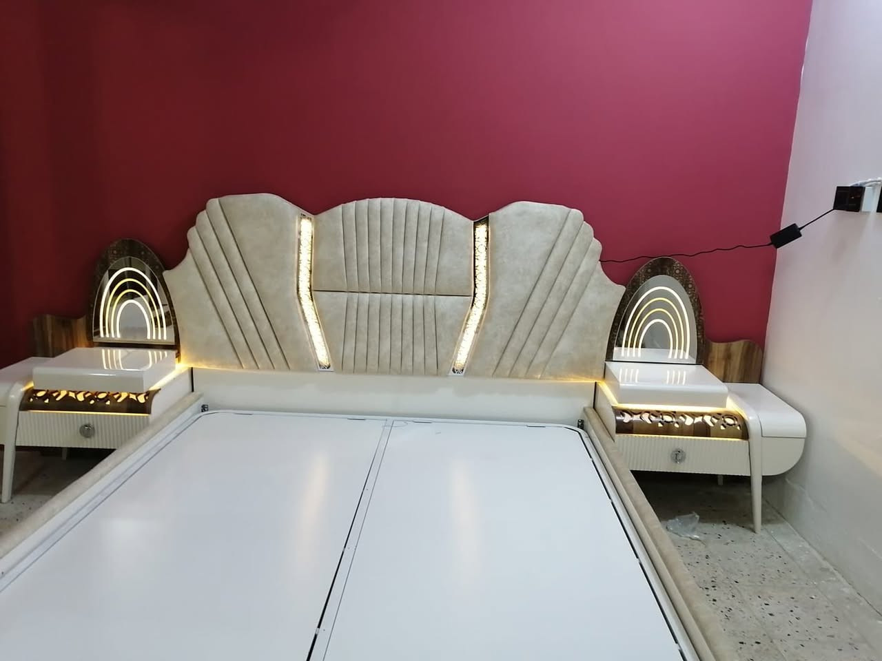 مستعدون لشد وتنصيب الغرف التركيه 
وتصليحها نرجعها الك جديده 
و بأنسب الاسعار .. 

للاتصال+واتساب  // ***********
