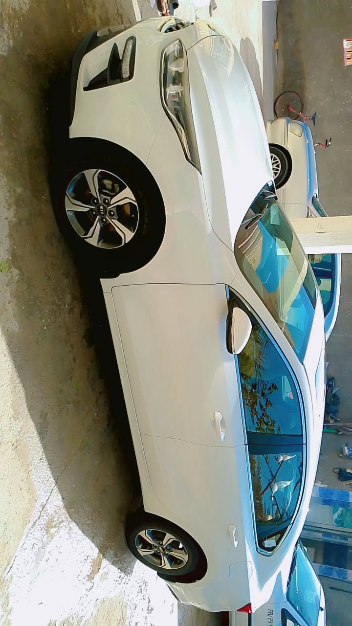 السلام عليكم للبيع سيراتو موديل 2019 خليجي فول ما عدا البصمه مكفوله من صبغ والتبديل ماكينه 1600 دوش رقم بغداد السعر 155 فيها مجال بسيط مكاني بابل ابو غرق رقم ***********
