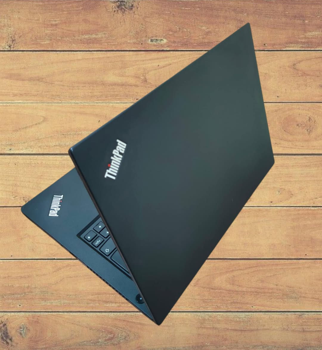 #ارخص_الاسعار 
💻لابتوب من الجيل الثامن 8️⃣ بنظافة 100%
💥 بسعر 220 ومجال😍💁
نحيف slim خفيف الوزن
 مناسب للحمل والتنقل

🛑لاصحاب البرامج الهندسية الاوتوكاد والبرمجة والماتلاب وجميع الأمور المكتبية والالعاب المتوسطة
💥يشغل لعبة ببجي و pes و GTA

Lenovo Thikpad L490

مواصفات الجهاز 💻👇

☑️معالج Cor i 5 
☑️الجيل الثامن 8️⃣
☑️رام 8 گيگا DDR4 
☑️هارد 256 كيكا نوع ssd السريع
☑️حجم الشاشه 14 انج FHD ضد التوهج 
☑️كارت الشاشه 4 گيگا intel
☑️بطارية ليثيوم ممتازة جدا تدوم ساعات طويله 
☑️ملحقات الجهاز👇
شاحنة الاصلية + حقيبة هدية🎁

_________________________________
#لابتوب_للبرمجة #لابتوب_للتصميم #لابتوب_للالعاب #لابتوب_لطلاب_الجامعة
#لابتوب_شغل #لابتوب_للأوفيس #لابتوب_اونلاين #لابتوب_للتصفح
#لابتوب_للاوتوكاد #لابتوب_للمونتاج #لابتوب_PES #لابتوب_PUBG
________________________________________


**إذا كنت صاحب هذا الإعلان وتريد حذفه لأي سبب، رجاءا أرسل رسالة إلى الدعم الفني**