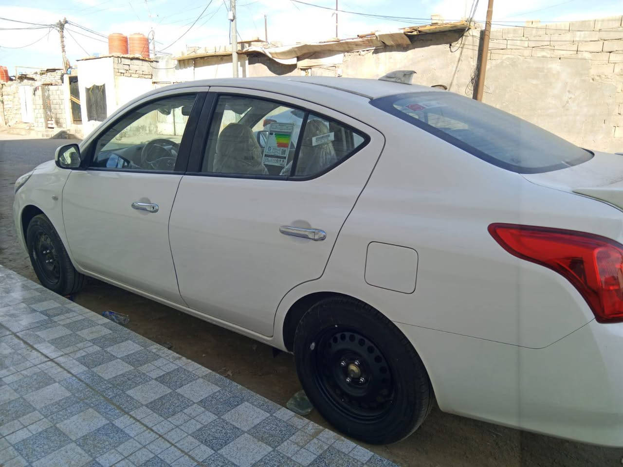 السلام عليكم نيسان سني هندي موديل 2025 ماشيه 3000 
***********
