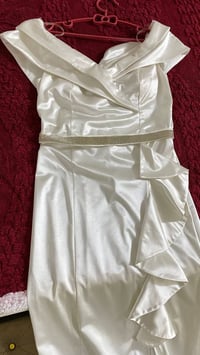 ملابس مستعملة • قطع جديدة • ما لبست