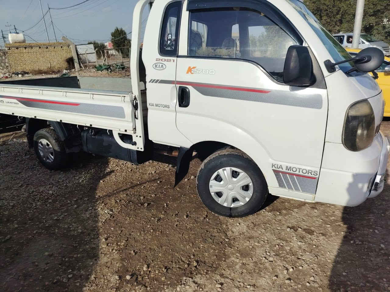 بنكو نثيه كامله واي استفسار اتصل على الرقم ***********.السعر 105 وبيه مجال حك الجيه
