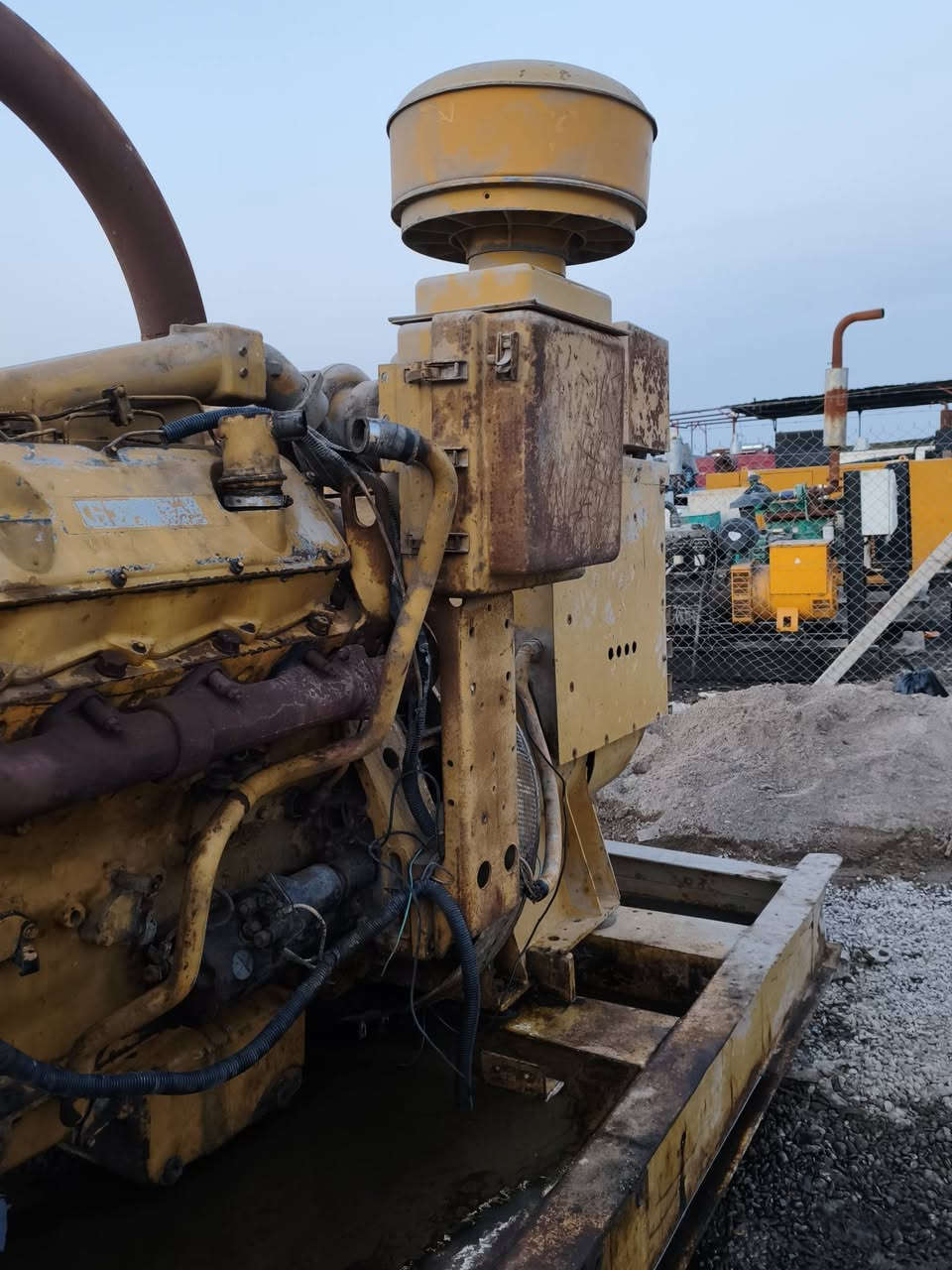 كتر ابلاد مولد ٤٠٠ك ابشرط الشغل كله على الابلاد مستخدم ٨بستم تك سوبر كامل من جميع الأمور تأخذ ابشرط ٤٠٠ك اي نقص ما بي 
077-009-01163
078-122-47651ديالى خانقين قرب كراج كلار فرع الثاني اربيل جنوبيه
