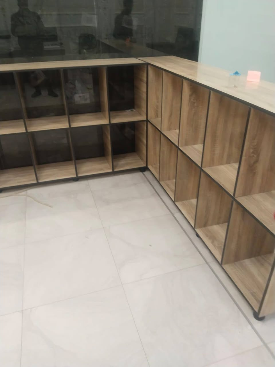 سلام عليكم انديف 7 قطع مال لابتوب وثنين ميوزه طول 230 نزال 40 ارتفاع 106 السعر اتصال هذا رقم ***********
