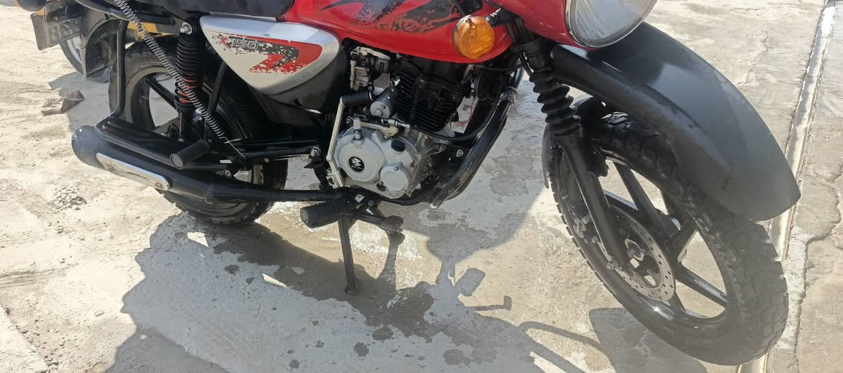 بوكسر جبلي مديل 2023 مرقم بغداد
ملاحضة مكينه مفتوح بيه صوت بل مكينه سعر 
2100سعر بيه مجال حك جيتك اتصال  ***********
