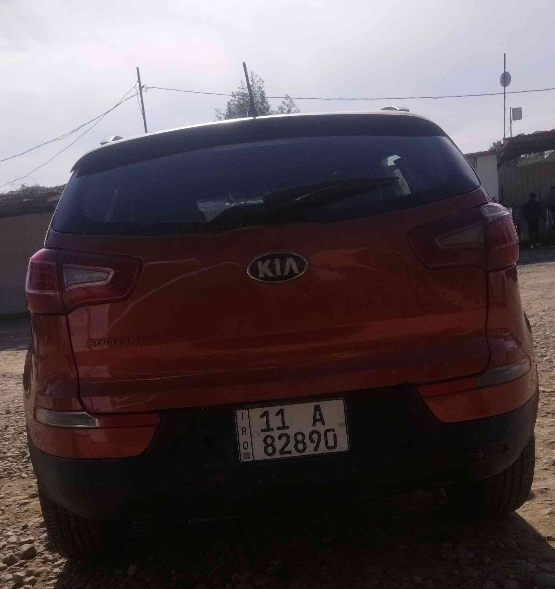 سبورتج خليجي 2013 لون مميز مشمشي  كير محرك حداديه تخم تاير كله جديد  دوشمه سياره مال جناي وجاهزه  محرك 2400 دوش  رقم بغداد نگليزي بسمي
فول مواصفات للاخير بصمه  بنوا  راما  ڤي ايبي.....
  السياره  صبغ عام   السعر 110 وبيها حك الجيه 
اخوان رجآ اقره المنشور زين  قبل التواصل 
      مكان بابل للاستفسار   ***********
