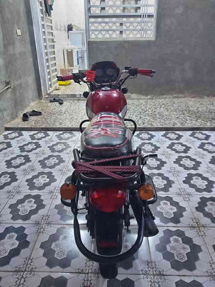 دراجه دايوان موديل 22 اوراق اصلي
دراجه مكفولة كل نقص مابيه اشاير دبل اشاره كل شغال
مكاني كوت حي الحكيم
سعر (1550) وبيه مجال للشراي
رقم ***********
