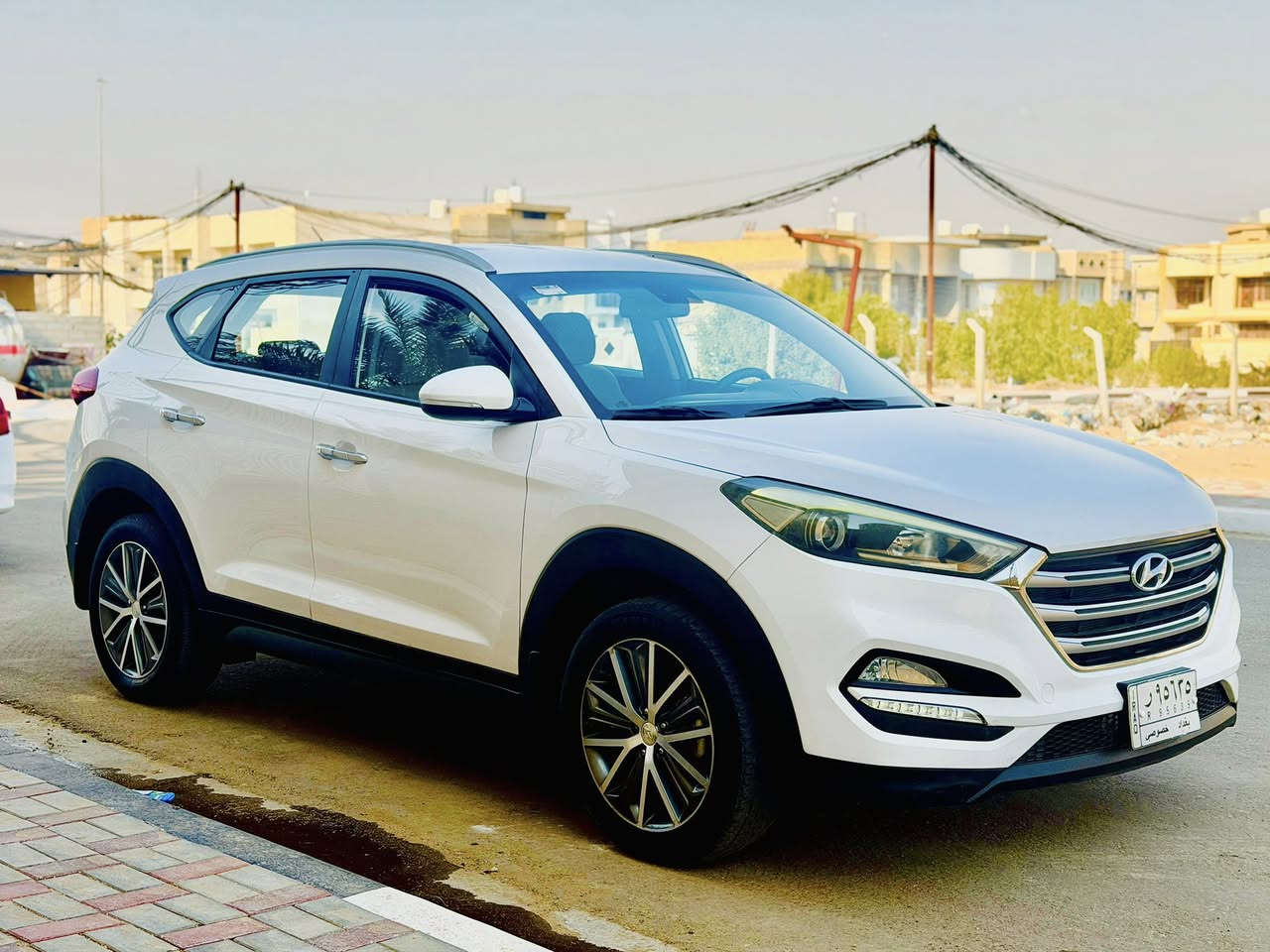 توكسان 2016خليجي مكينه 2000دوش مامفتوحه مكفوله كفاله عده فد شي كلش بسيط بالبنيد اقل الشبر موضح بالصور الباقي كفاله موصفات العاديه شاشه كامره قطعتين تبريد السياره جاهزه تخم تاير لحداديه لتبريد باتري جديد السعر 174وبيه مجال مكانه كربلاء 
للاستفسار 
***********
