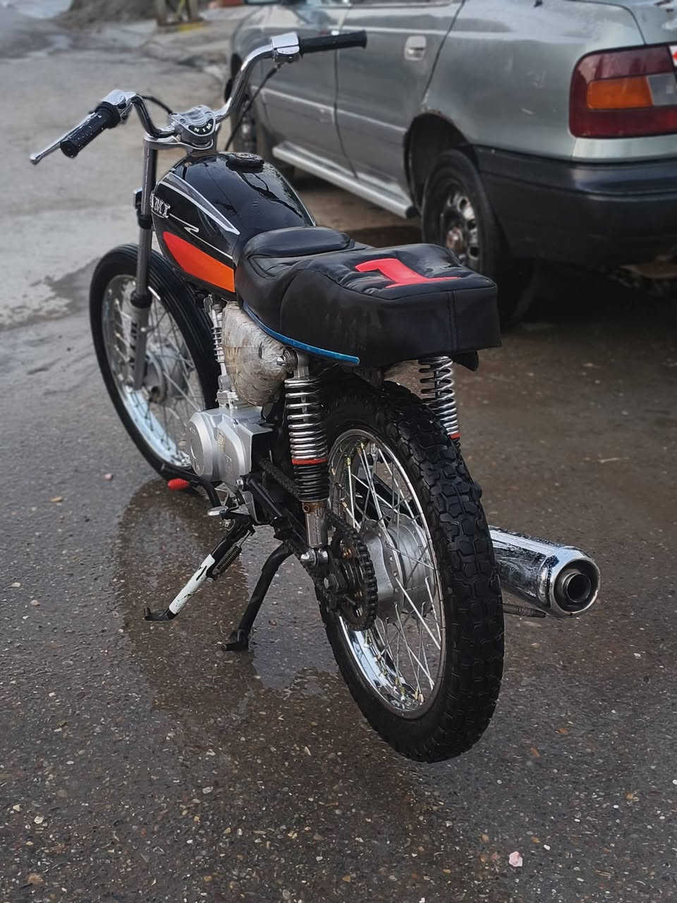 سلام عليكم دراجه حربي للبيع ٢٥ السعر ٦٠٠وبيهه مجال المكان المقداديه تقاطع الوجهيه  رقم ***********
