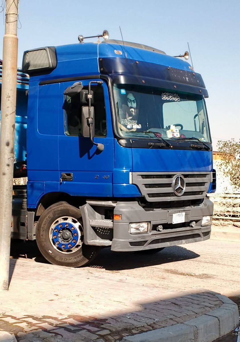 اكتروز سنكل خلفي موديل 2001رقم بغداد 
*********** مكان العمارة
