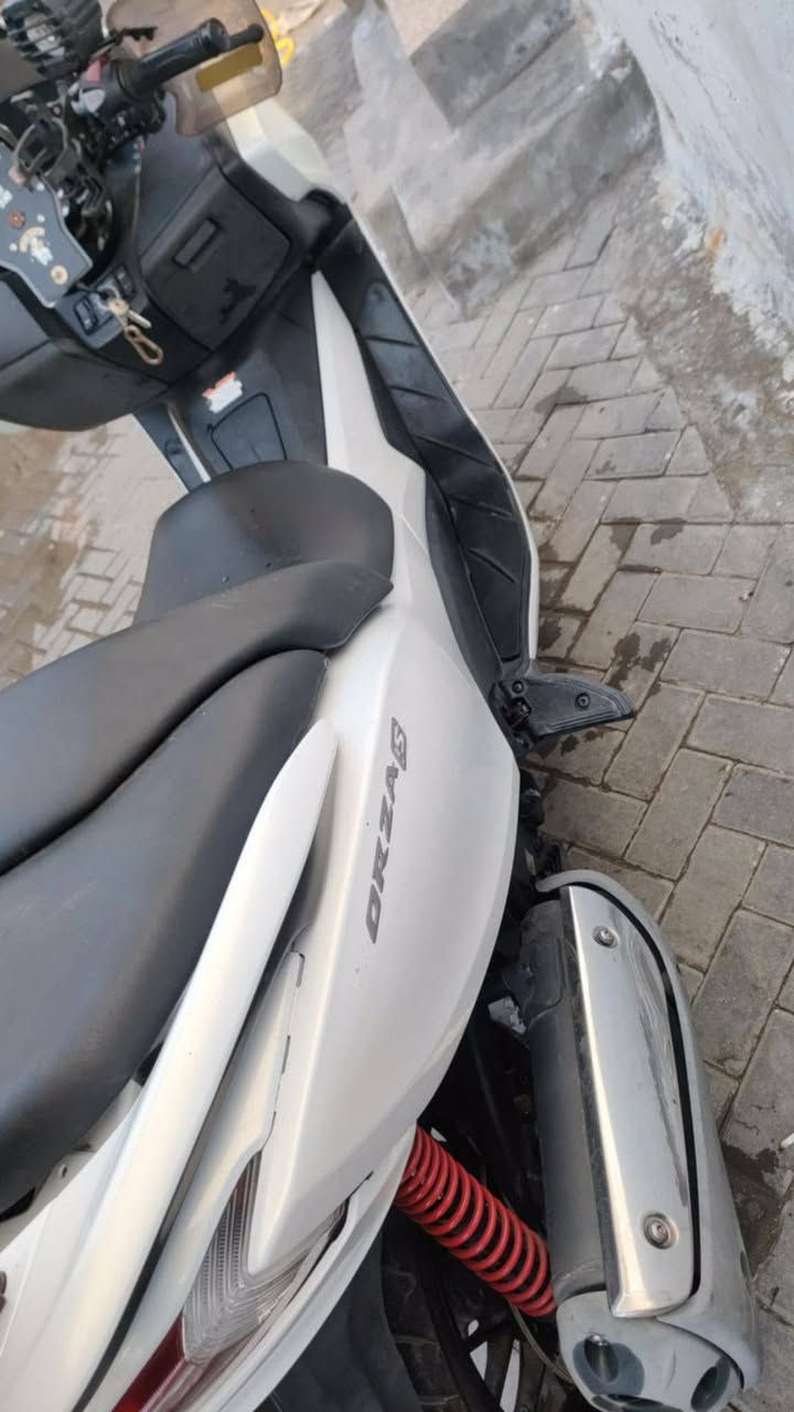 السلام عليكم
دراجة صفر 12 جديده لبيع كل نقص مابيها سعر 15 وبيها مجال هاتف ***********
