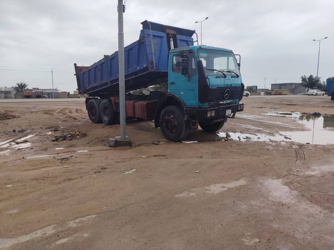 السلام عليكم البي للبيع مديل 75محرك 28كير 160مجموعه جي اف  رقم انكليزي ذي قار  باقي  التفاصيل اتصل على الرقم ***********
