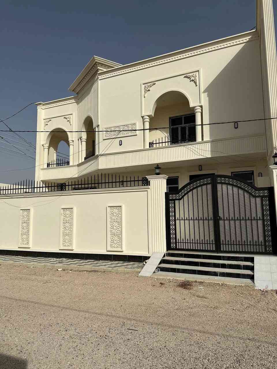 ((بسم الله الرحمن الرحيم))
🏡          🏚 

#بيت_للبيع         

🔴في الجغيفي ثانيه

🔴 شارع ابو غانم

✅المساحة 280 ركن
 
مكون من 5غرف نوم
 صالات2
ومطبخ 
واستقبال 
حمام عدد2
مناور عدد 2

 🛣 الشارع 🛣🛤 : 10و 12

🗒📑⚖️ نوع الملك : طابو زراعي صرف علمن عند الشراء تدخل مباشرتا بل سند المشترك الطابو لصرف الازراعي

💸💰 السعر  💰 خاص🔴

للاستفسار : مراجعة 
🥇  🥇
                                     
            📱📲  للاتصال :  ميثم*********** 📞☎️

#عقارات_الفلوجة #عقار_للبيع #عقارات_الانبار #عقارات_العراق  #العقار #عقار
#العقار_للبيع #للبيع #بيع #بيت #بيوت #قطعة #قطع
#ارض #
