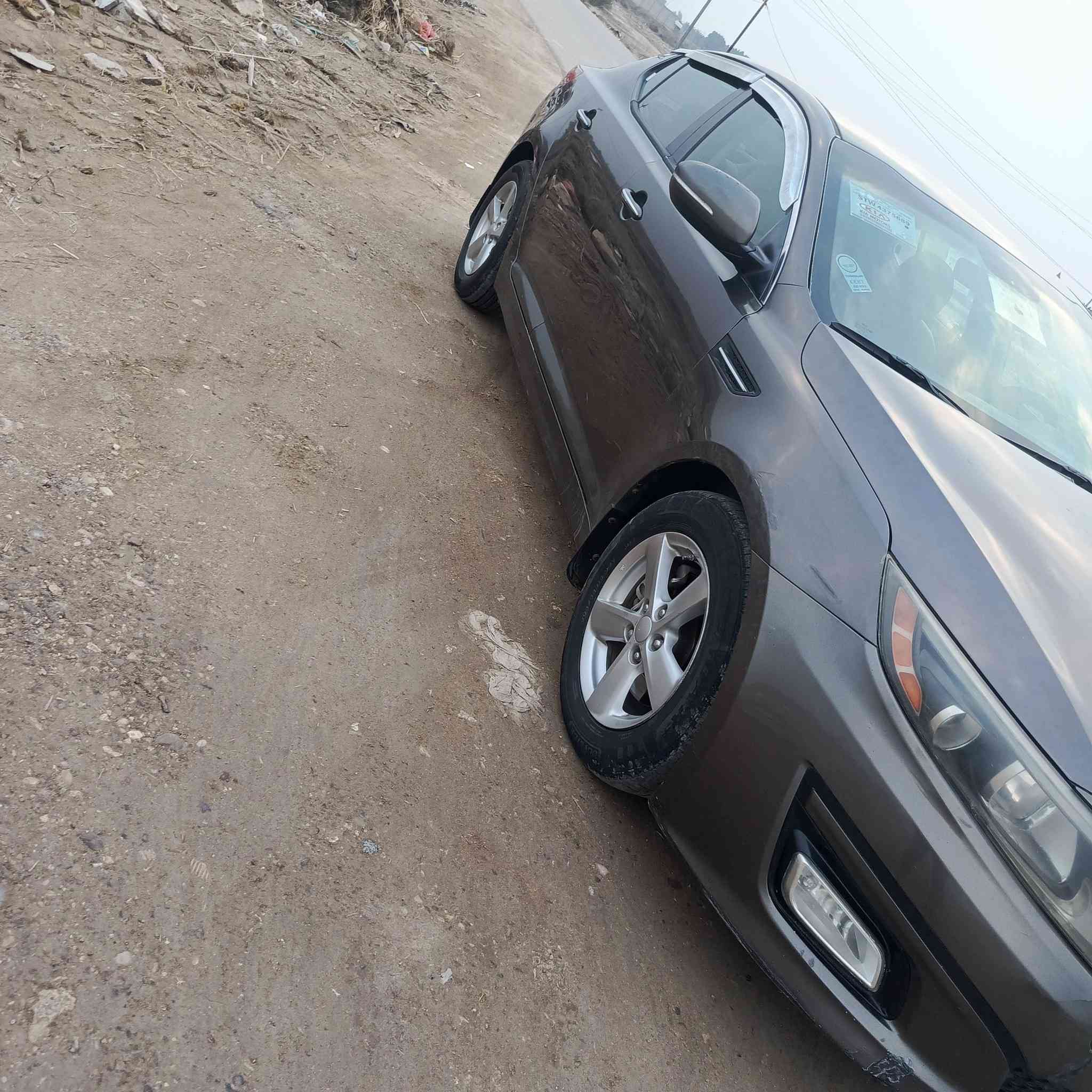 سلام عليكم
اوبتيما 2014 شكل 2015 ماشيه 138 فقط حقيقي 
وارد امريكي نص فول ضررها بنيد فقط وبيها باردات  بسيطات بدون صبغ كفاله  سيارة جديده 
محرك 2400 GDI شادلها برنامج يعني انسى الدوانز كير وحداديه وتبريد وتدفئه السيارة جاهزة من كل النواحي رقم ذي قار انكليزي هزه جديده وراعيها يريد تحويل 
هاي تفاصيل السيارة وسعرها (115) وبيها مجال
مكاني الغراف 
للاستفسار/. ***********
