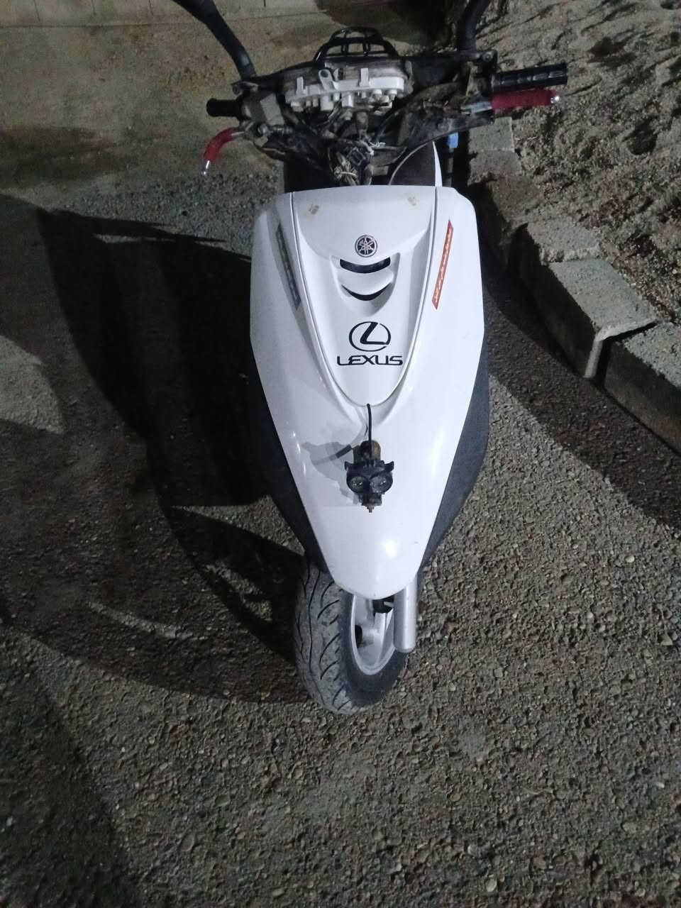 اكزز ب٧٠٠ استفسار م.*********** وبيه مجال للشراي @
