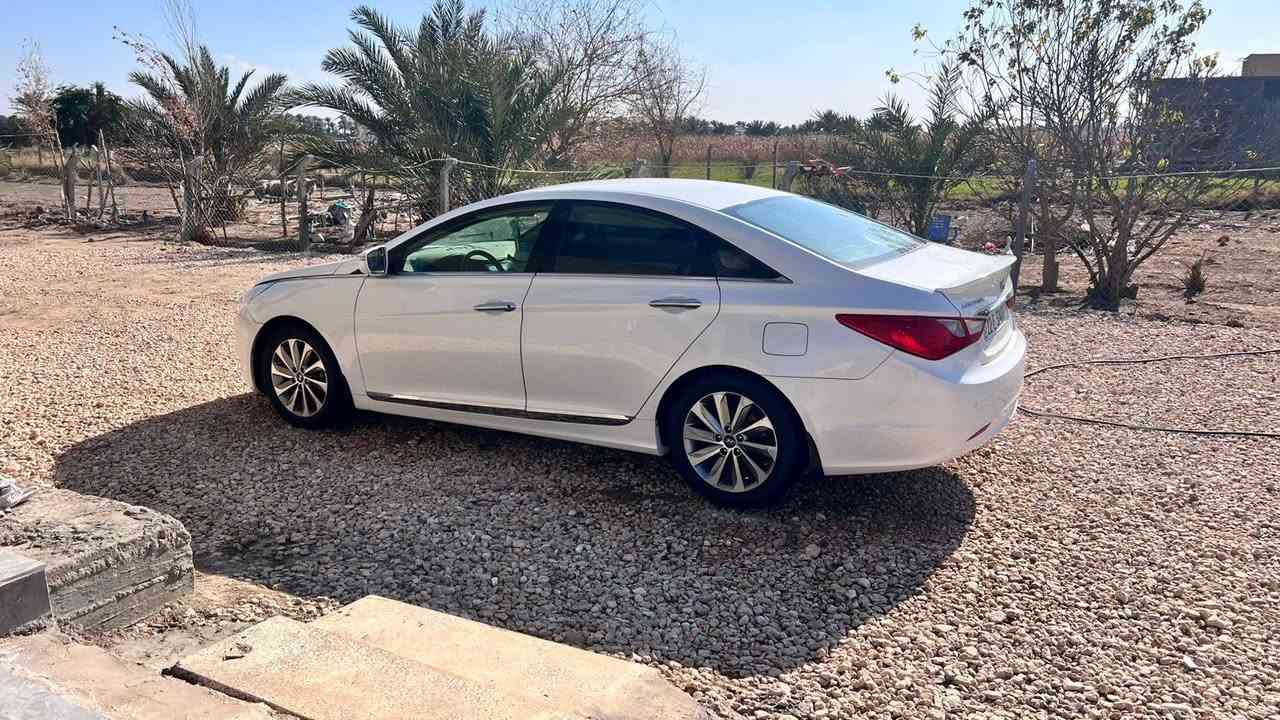 السلام عليكم سونتا موديل ٢٠١٤ خليجي مكينه ٢٤٠٠ تبريد قطعتين رقم أربيل انكليزي تحويل وكاله اني حاظر السيارة جهازه من كير من مكينه حداديه تخم تاير تبريد تدفئه جهازه بيها الهلال الخلفي صبغ وبيها البيبان اثنين مرخيات برغيهن بدون صبغ بدون دواخل السعر ١٢٥ وبيها مجال مكاني بابل للاستفسار الاتصال على الرقم ***********
