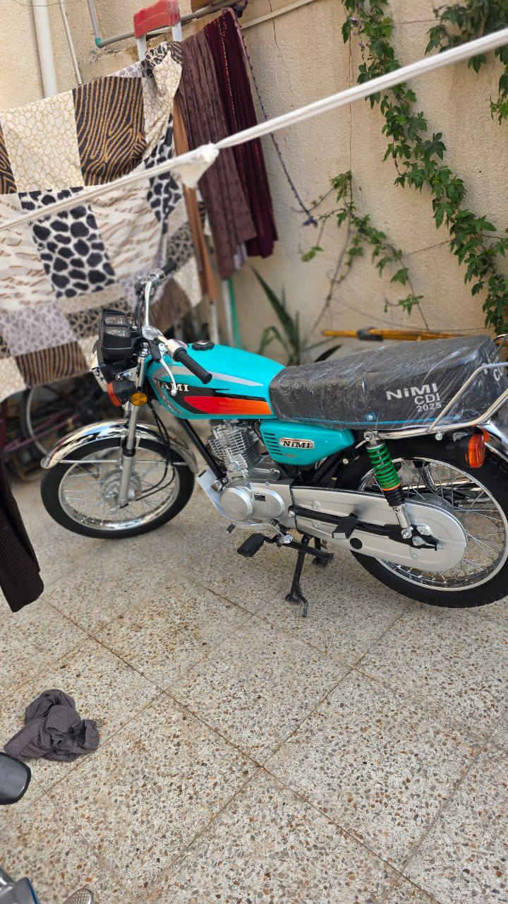 للبيع
دراجة نامه وكيل بعدها زيرو اول تبديله دهن بعدها ما ساحكه مكفوله كفاله عامه شخط مابيها صار ٢٠ يوم طالعه من الوكيل. اوراق. مكاني العماره ابو رمانه. السعر 950.للاتصال ع الرقم ***********
